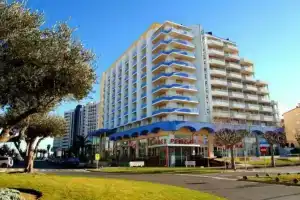 Xon's Platja Apart Hotel, Эмпуриабрава