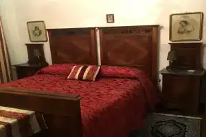 Scaletta D'Oro, Болонья