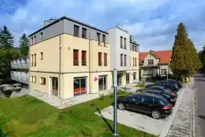Centrum Konferencyjne Kalina, Лёндек-Здруй
