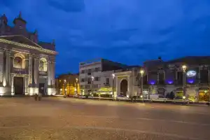 Sicilia Etna Mare, Джарре