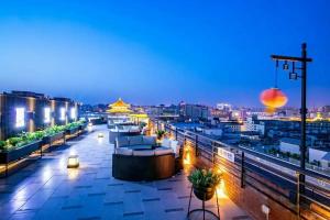 Jinmao Hotel Xi'an Downtown ( Bell & Drum Tower), Сиань