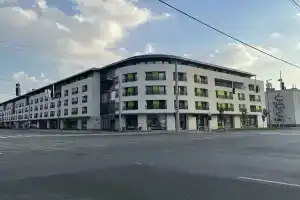 Avand Apartments Debrecen, Дебрецен