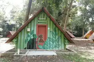 Spot On 90536 Bens Maju Foreststay, Малакка