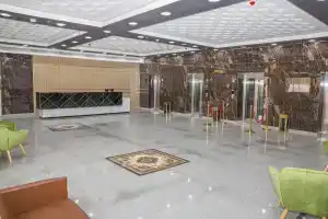 Ittin Plaza Hotel, Салала