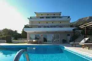Sublime Luxurious homm Villa in Paiania, Агиос Николаос