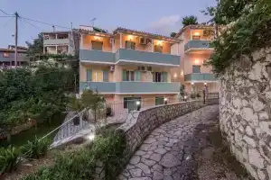 Olive Tree Hotel, Агиос Никитас