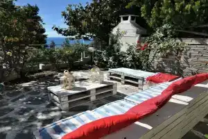 Zennova 15 Naftilos Family Summer House, Сивири