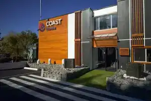Coast Metro Vancouver Hotel, Бернаби
