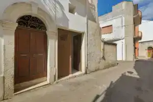 2513 Antico Palazzo Rolli - Stanza Delle Botti, Галатоне