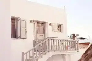 Cute studio in downtown Mykonos, Миконос