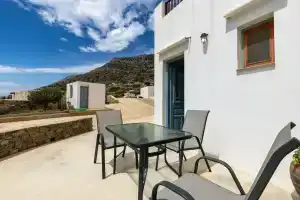 Peris Rooms, Камараи