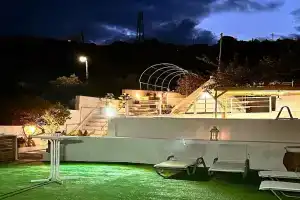 Queens Luxury Glamping, Ираклион