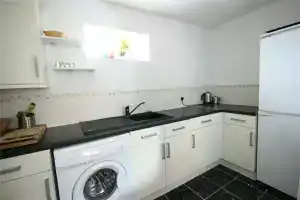Charming Cosy Coach House in Fishponds, Bristol, Бристоль