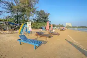 Отель «Twenty Two Binaweli», Велигама