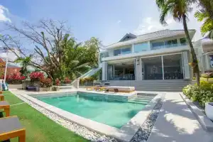 5 Bed Pool Villa - Ocean Views Ptg2, Патонг