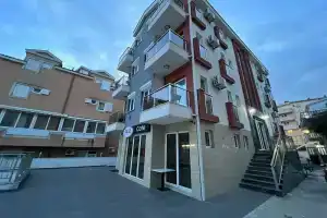 Апарт-отель Pearl Apartments, Будва