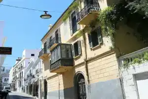 Mimi Calpe, Танжер