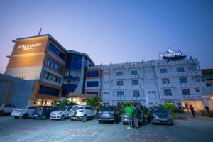 Hotel Starlight Nepalgunj, Непалгандж