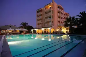 Sunset Hotel Corfu, Контокали