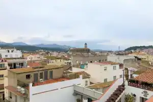 Casa Vacaciones Llança Centro - 111, Льянсса