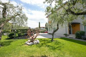 Margherita Near Lake-child Friendly, Тосколано-Мадерно