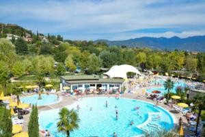 Отель «Campeggio Europa Silvella», Сан-Феличе-дель-Бенако