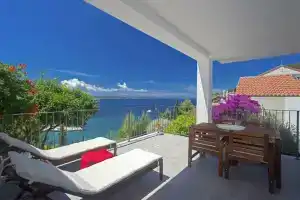 Blue Bay Residence, Хвар