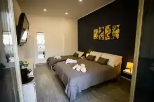 Palermo Suites & Rooms, Палермо