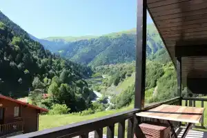 Zeyrek Apart, Узунгёль