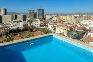 Brand New Luxury 2 Beds Apartment at The Residence-hosted by Sweetstay, Гибралтар