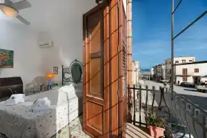 I tre Golfi Nino Bixio, Сан-Вито-Ло-Капо