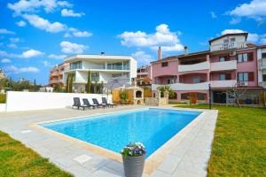 Apartments Margareta, Štinjan