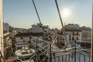 Comfy Central Square Gem with Terrace, Каламата