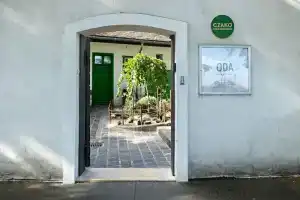 Czakó, Будапешт