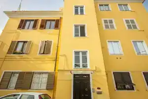 Bonnystudios, Кальяри
