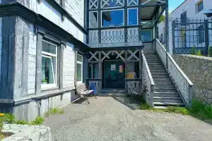 Хостел «ХостеLкам24», Петропавловск-Камчатский
