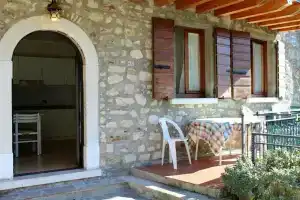 Rustico Pietre Antiche 1, Гарньяно
