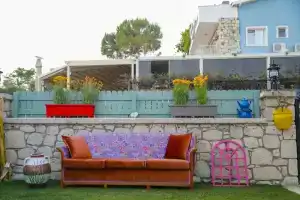 Elda Koyici AlacatI, Алачати