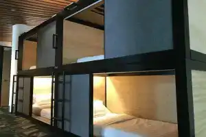 Napzone Penang by Sovotel - Hostel, Байян Лепас