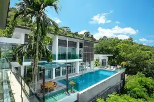 4br Seaview Villa with Gym and Cinema Room, Таланг