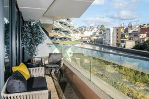 Studio Flat With Balcony Close To Flower Passage, Стамбул