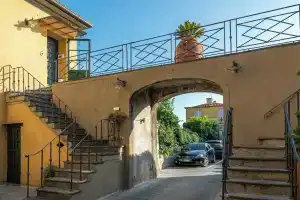 Orangerie Pietrasanta, Пьетрасанта