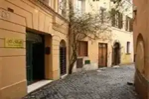 Bollo Apartments, Рим