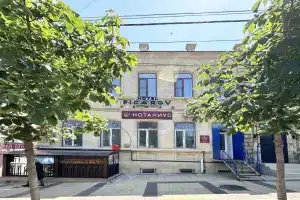 Гостиница «Figarov»