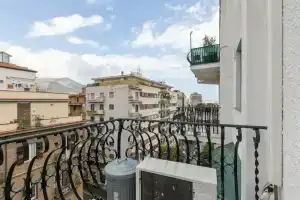 Politeama Lovely Apartment With Balcony, Палермо