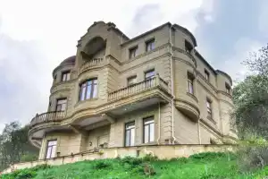 Hotel «Goy Gol», Аджикенд
