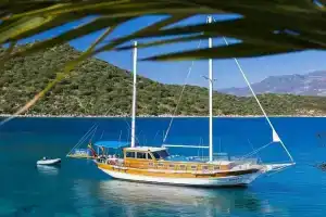 Dilara Boat, Каш
