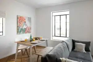 Spacious & Modern 3bd Apartment 2-min From Beach, Тель-Авив