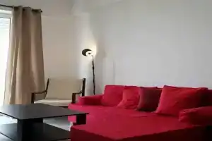 Lovely Flat Near Port! Few Min From City Center, Ираклион