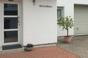 Ferienhaus Herrenhaus, Кастеллаун
